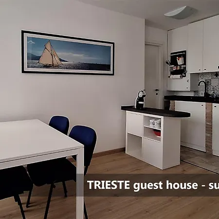 Trieste Guest House Apartmán *