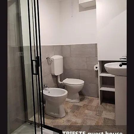 Trieste Guest House Apartamento